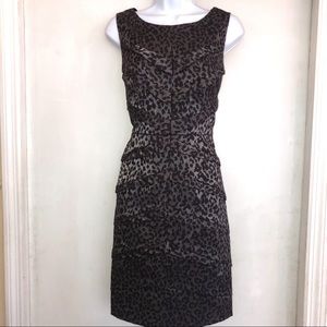 ADRIANNA PAPELL Sexy Metallic Silver Leopard Sheath Dress Cut to Flatter